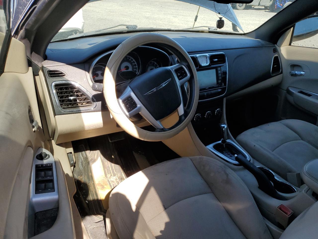 2011 Chrysler 200 Touring VIN: 1C3BC2EG5BN543310 Lot: 80536065