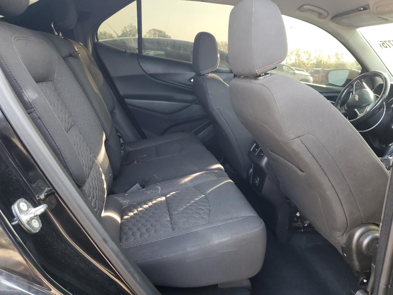 2019 Chevrolet Equinox Lt VIN: 2GNAXKEV6K6110973 Lot: 71985775