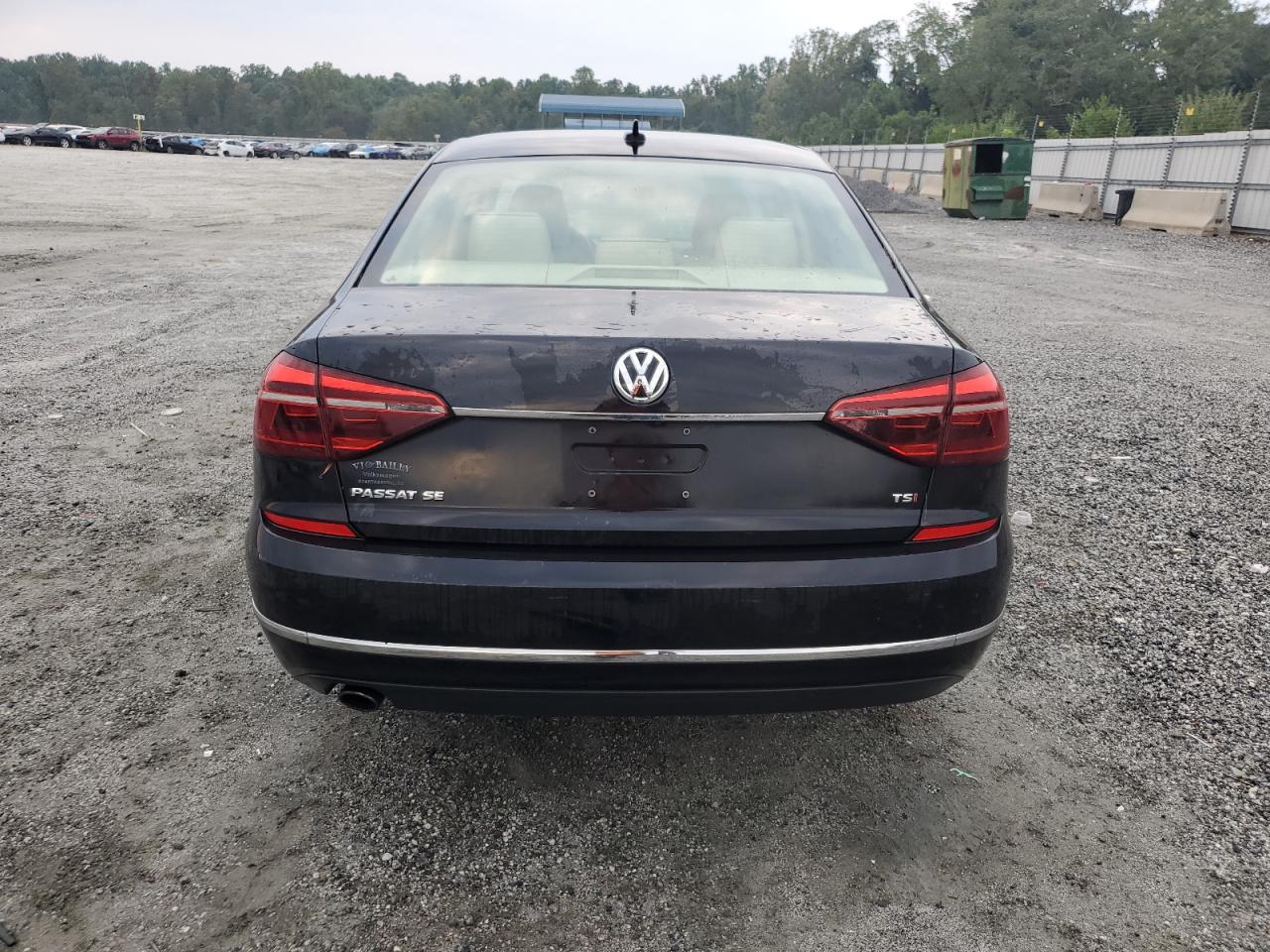 2017 Volkswagen Passat Se VIN: 1VWBT7A34HC070173 Lot: 71811705