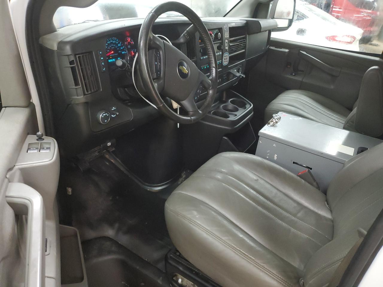 2020 Chevrolet Express G2500 VIN: 1GCWGAFG1L1270742 Lot: 80889865