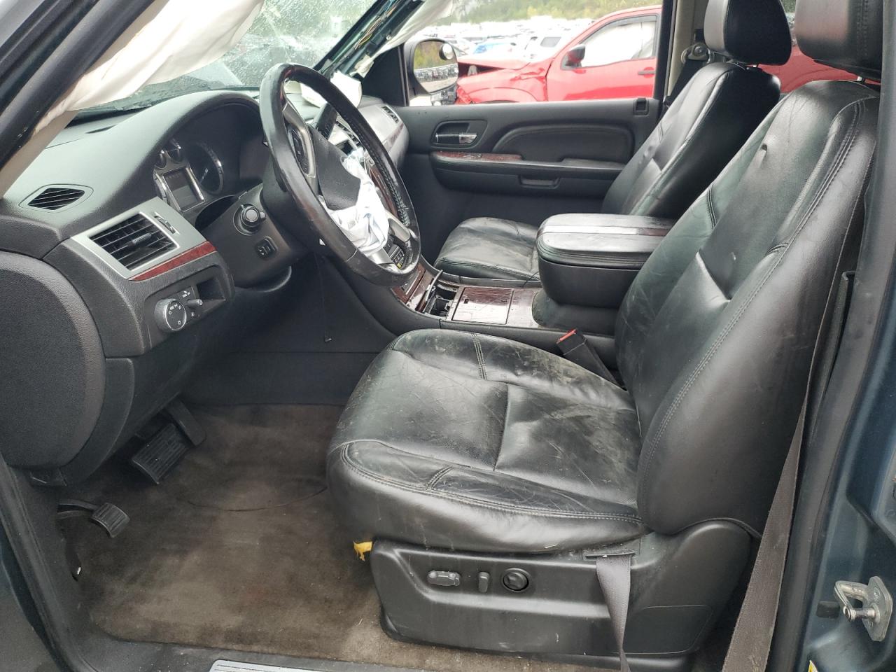 2009 Cadillac Escalade Esv Luxury VIN: 1GYFK26269R267347 Lot: 84268825