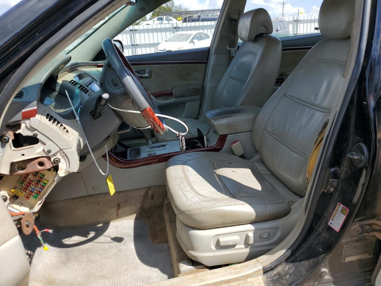 2006 Hyundai Azera Se VIN: KMHFC46F16A079276 Lot: 86229665