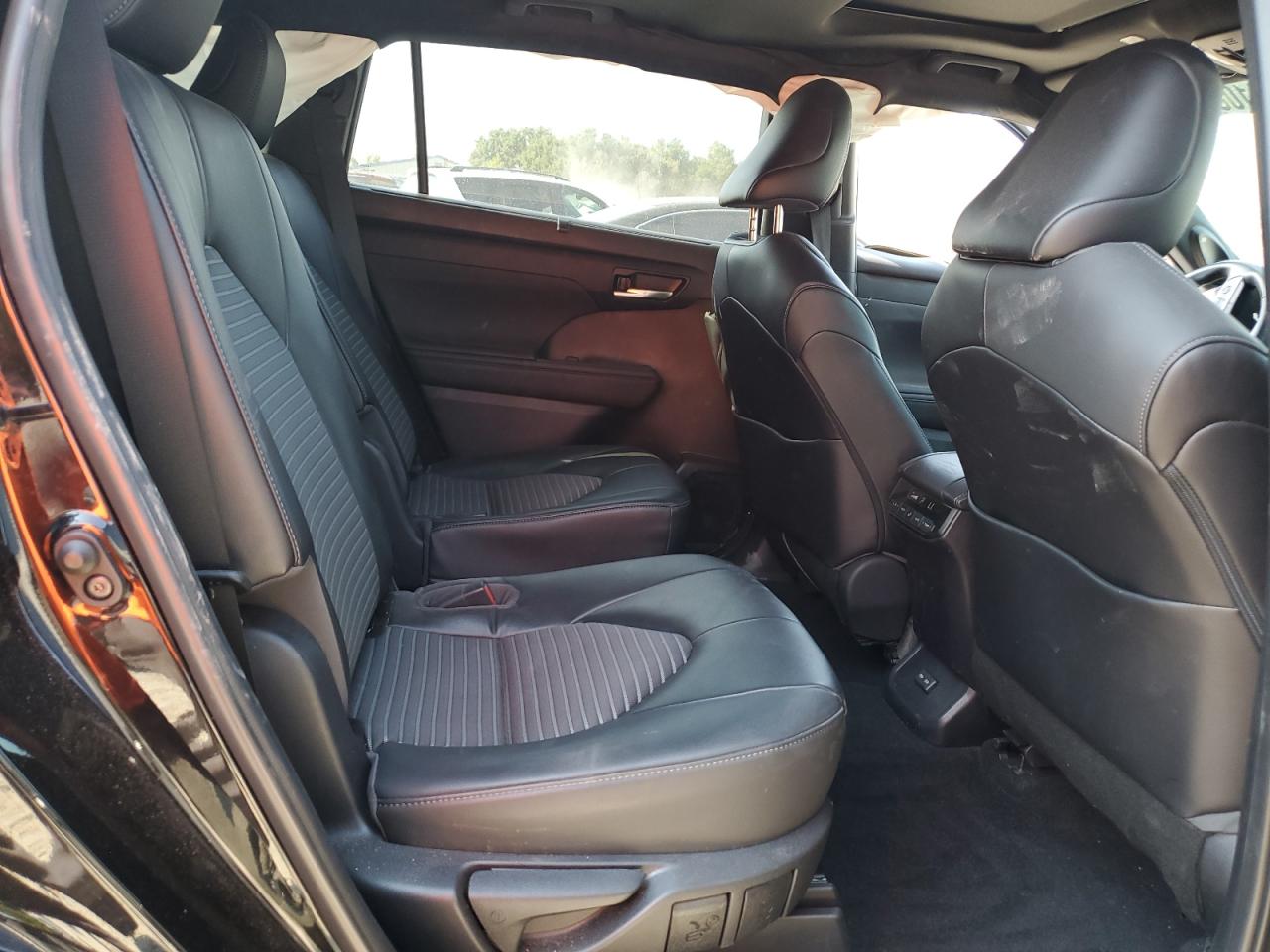 2023 Toyota Highlander L VIN: 5TDKDRBH0PS021135 Lot: 81108285