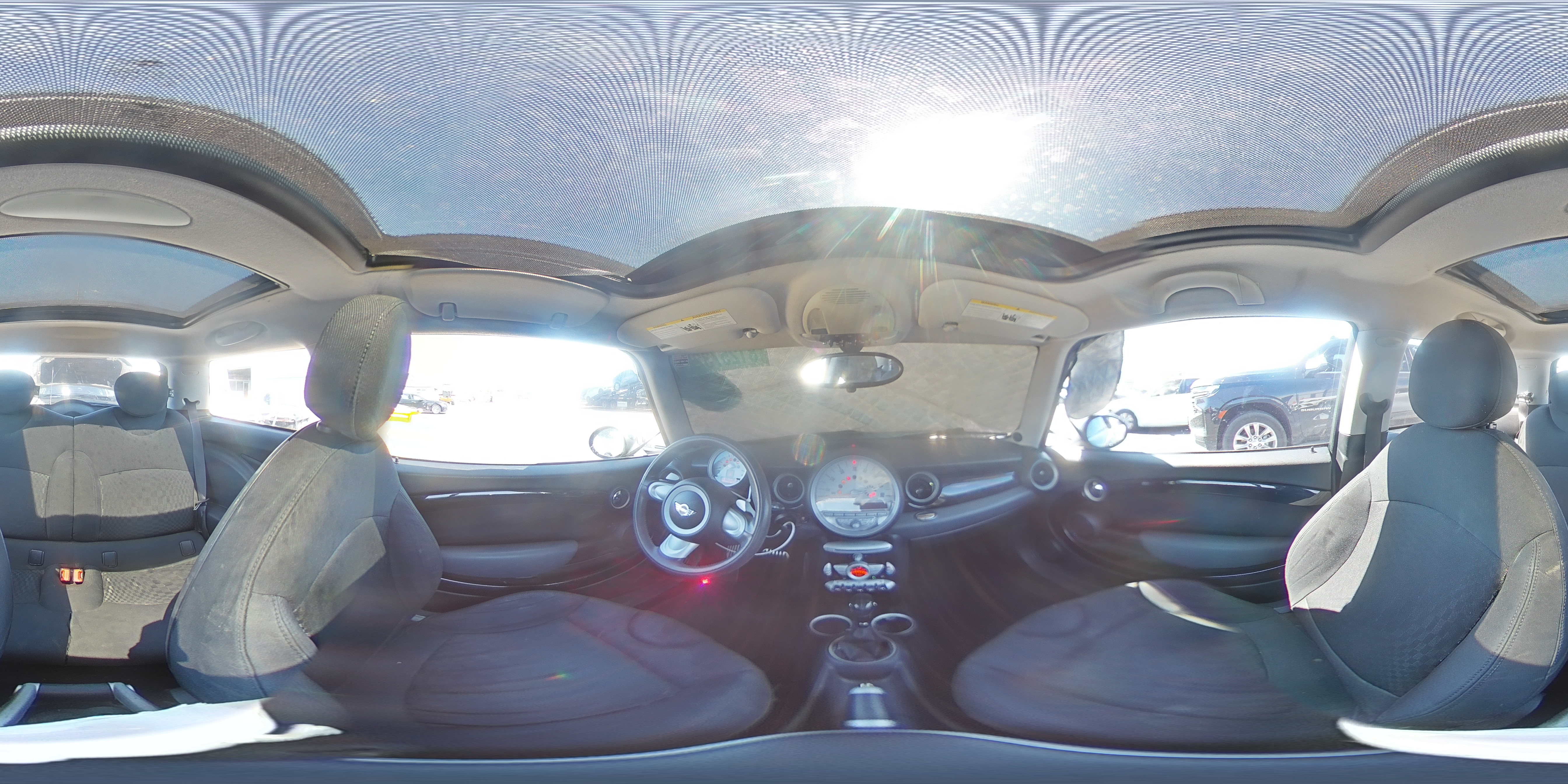 2008 Mini Cooper S VIN: WMWMF735X8TV36008 Lot: 81257325