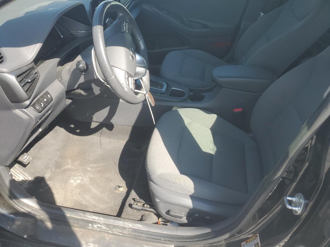 2020 Hyundai Ioniq Se VIN: KMHC75LC1LU241571 Lot: 80344095