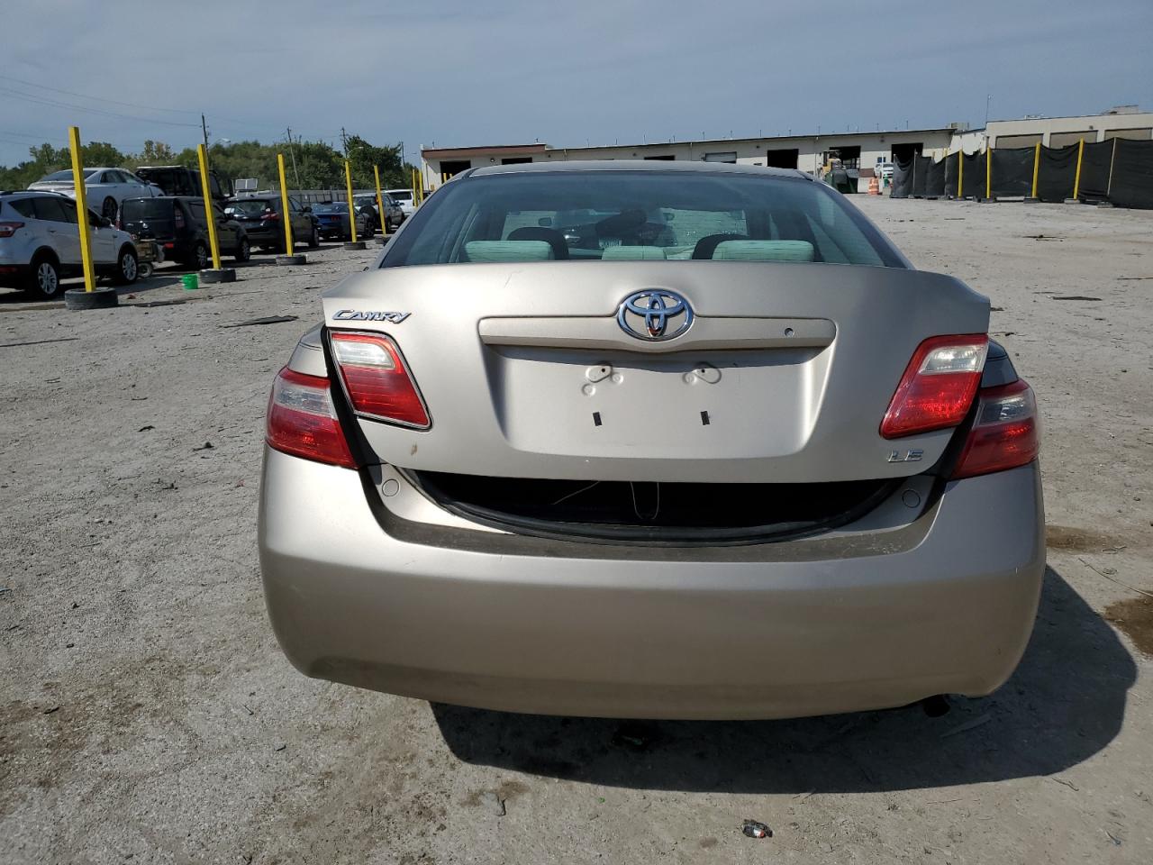 2008 Toyota Camry Ce VIN: 4T1BE46K98U252887 Lot: 71325485