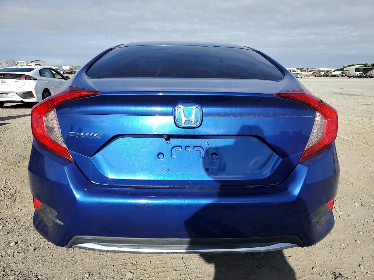 2019 Honda Civic Lx VIN: 2HGFC2F60KH545303 Lot: 80409645