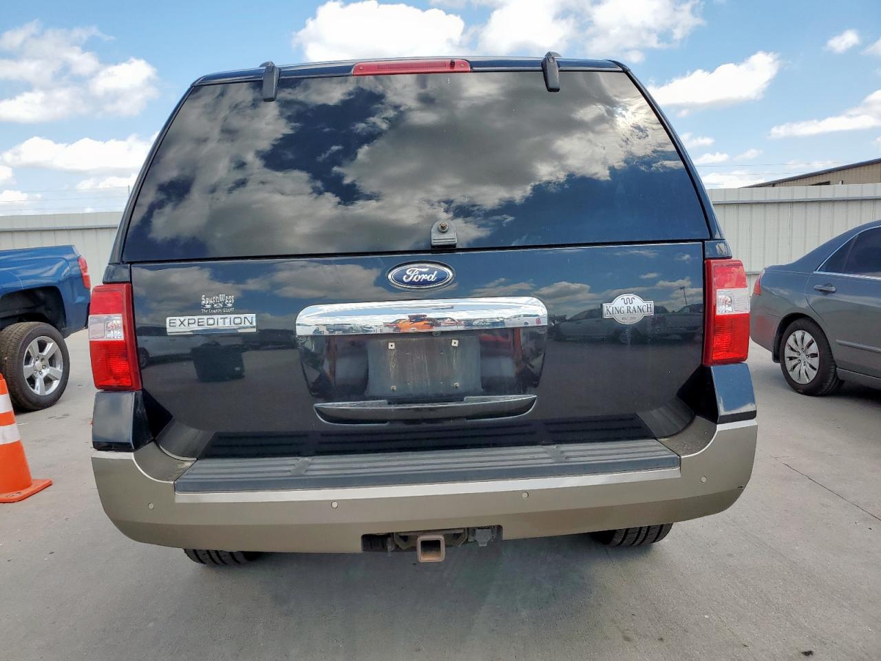 2012 Ford Expedition Xlt VIN: 1FMJU1H57CEF24245 Lot: 82131435