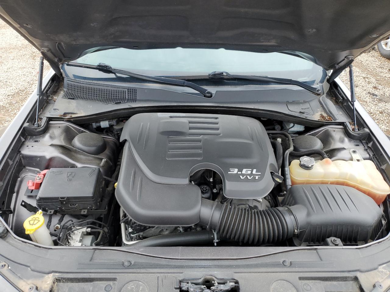 2018 Chrysler 300 S VIN: 2C3CCABG5JH266894 Lot: 82117225