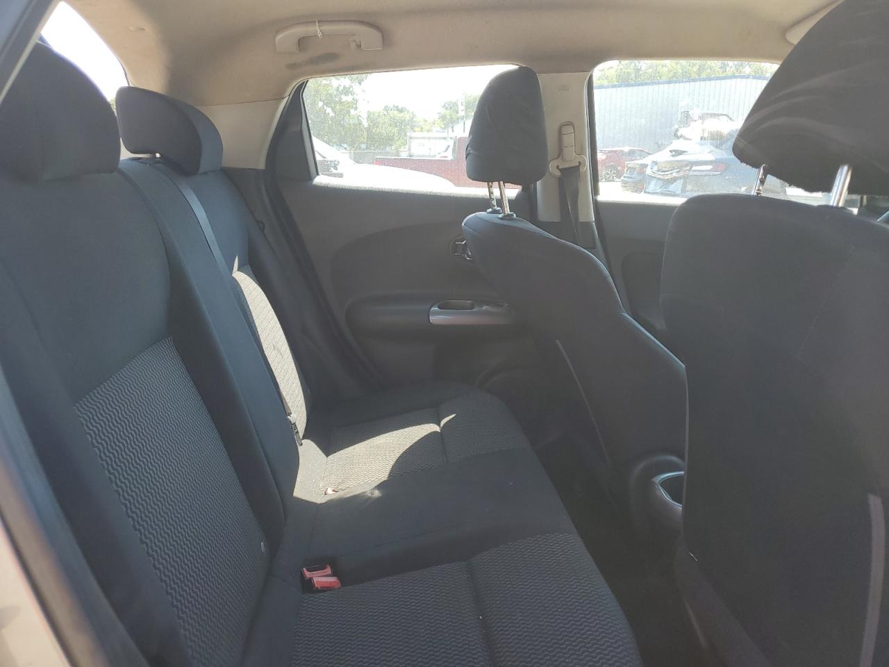 2015 Nissan Juke S VIN: JN8AF5MR2FT503162 Lot: 71082235