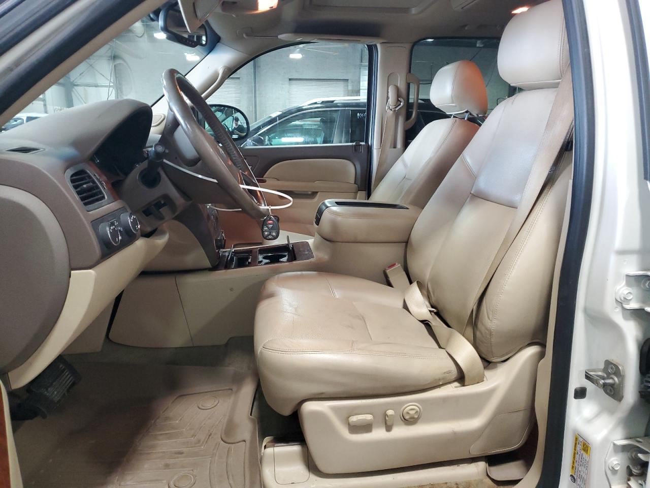 2012 Chevrolet Tahoe K1500 Ltz VIN: 1GNSKCE04CR251334 Lot: 81331805