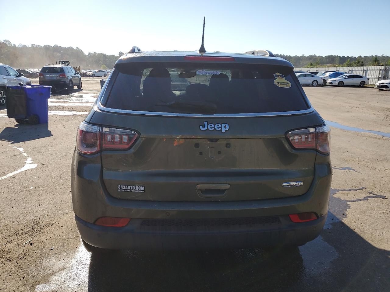 2019 Jeep Compass Latitude VIN: 3C4NJCBB0KT699400 Lot: 70591525