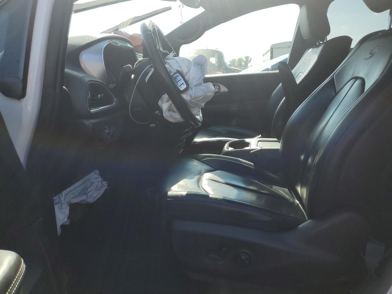 2018 Chrysler Pacifica Touring L Plus VIN: 2C4RC1EG7JR332566 Lot: 84243365