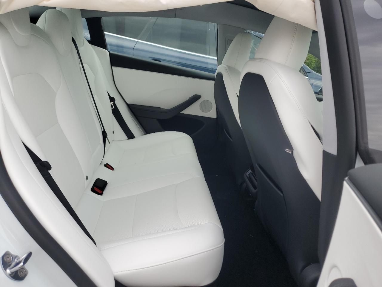 2025 Tesla Model 3 VIN: 5YJ3E1EAXSF021612 Lot: 80557135