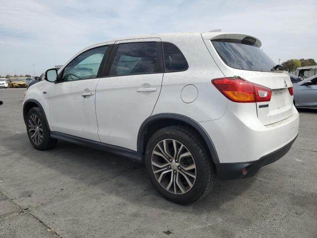  MITSUBISHI OUTLANDER 2017 Белы