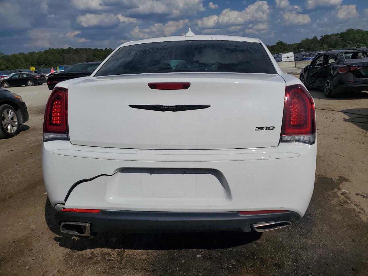 2023 Chrysler 300 Touring VIN: 2C3CCAAG4PH707537 Lot: 81376695