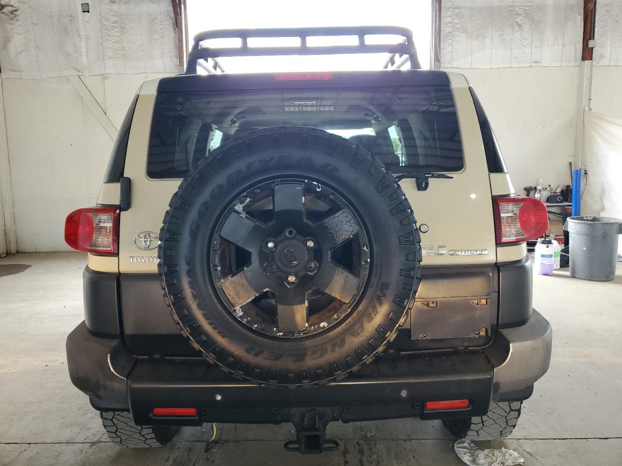 2008 Toyota Fj Cruiser VIN: JTEBU11F68K053920 Lot: 71055145