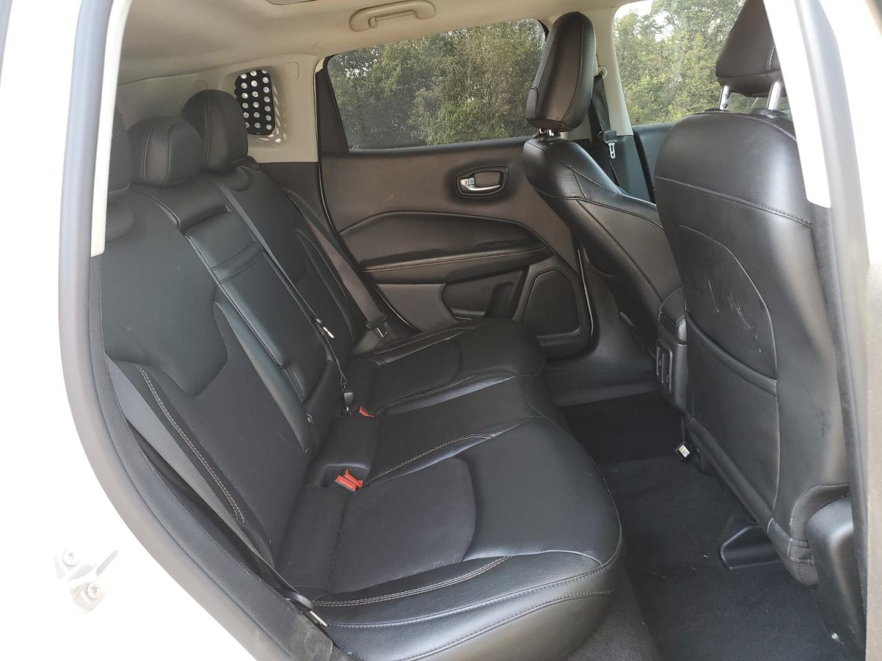 2018 Jeep Compass Latitude VIN: 3C4NJDBBXJT281186 Lot: 81391045