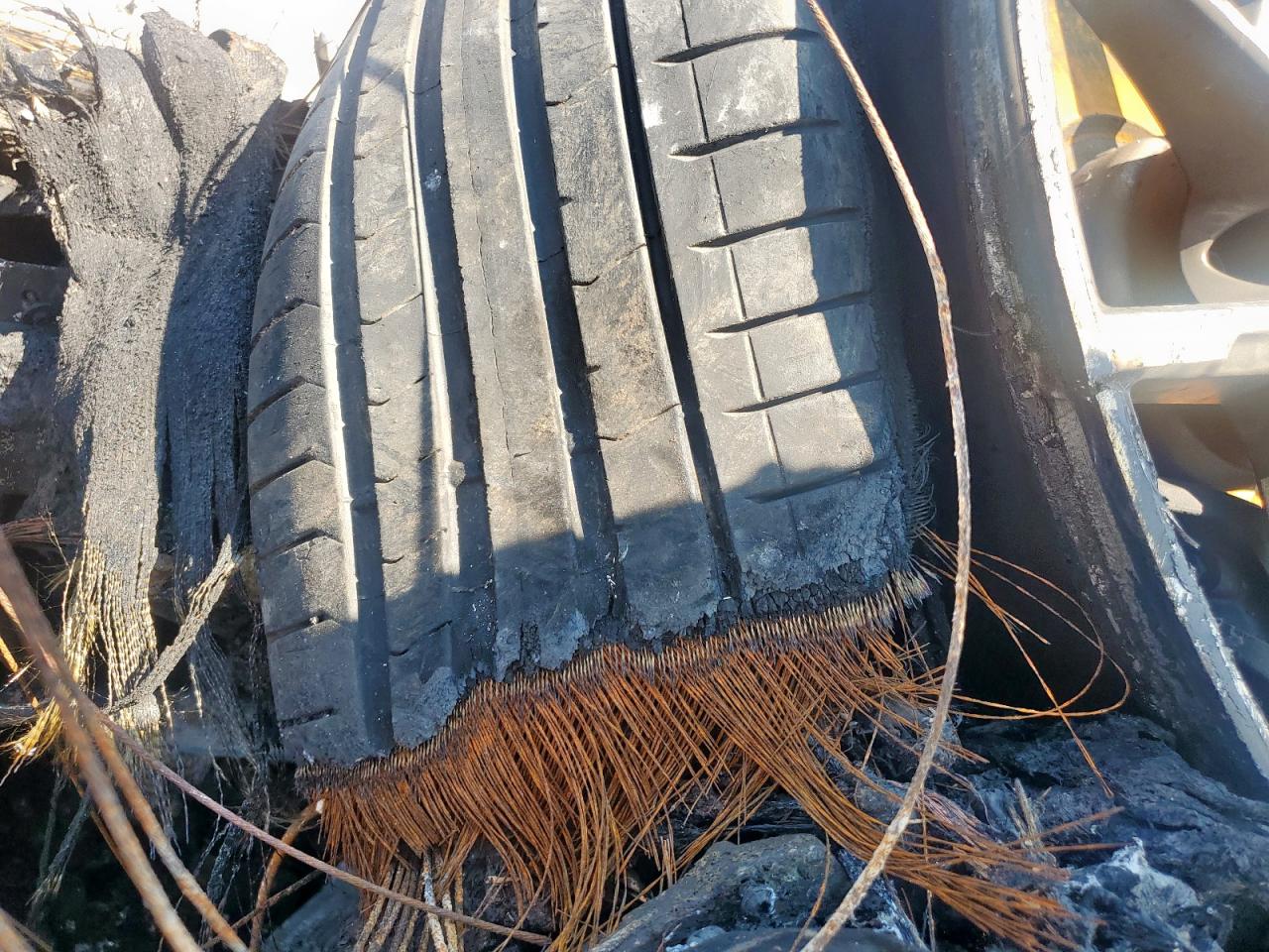 2021 BMW M850Xi VIN: WBAGV8C07MCF01949 Lot: 71562415