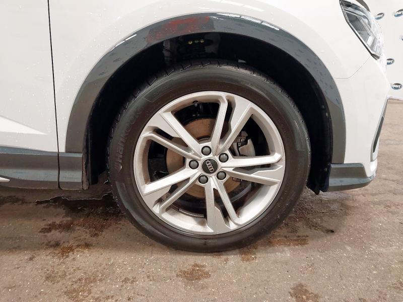 2024 AUDI Q3 S LINE 35 TFSI 
