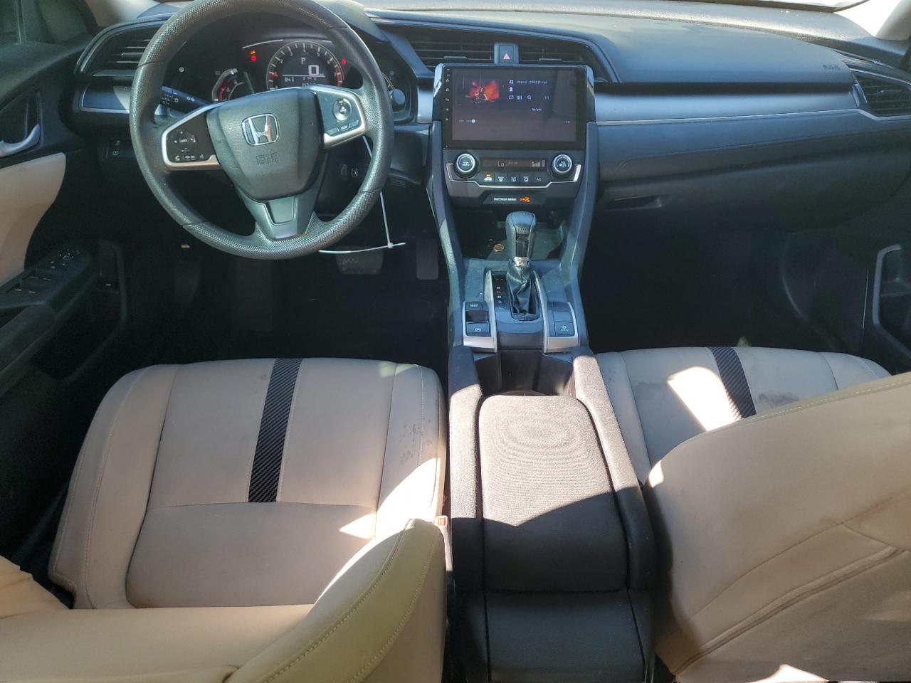 2018 Honda Civic Lx VIN: 2HGFC2F50JH586746 Lot: 80567515