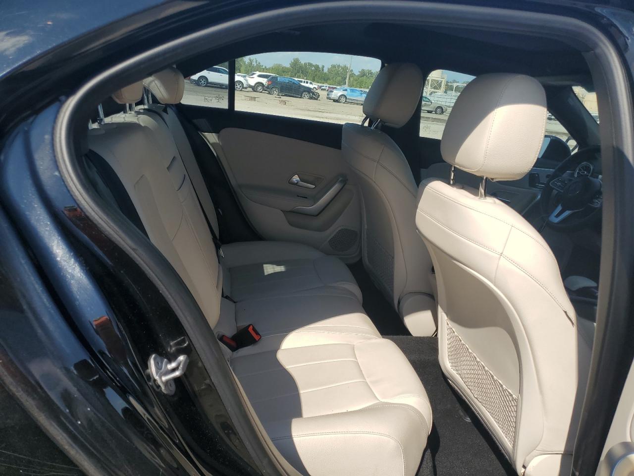 2019 Mercedes-Benz A 220 VIN: WDD3G4EB4KW032949 Lot: 82090645