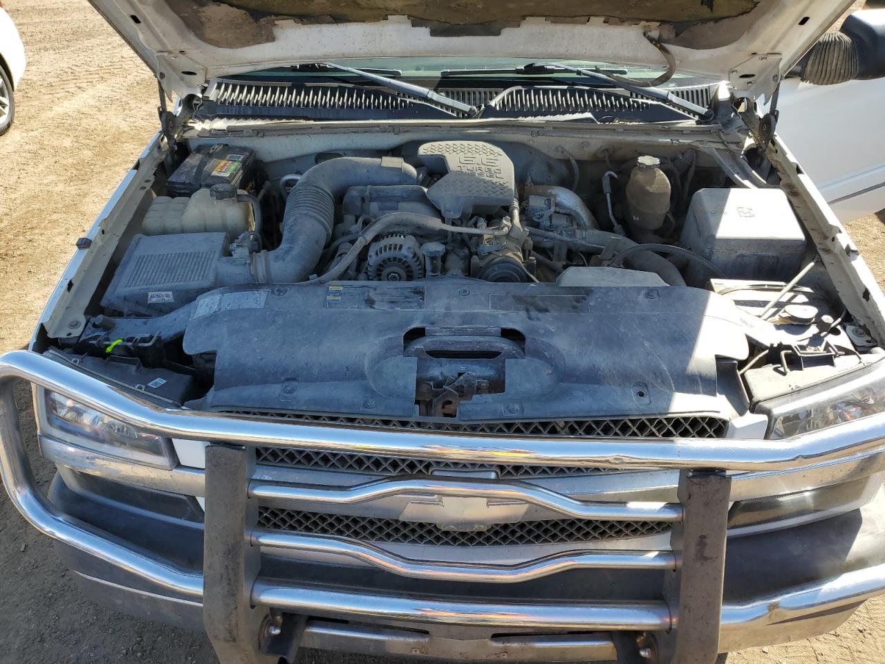 2004 Chevrolet Silverado K2500 Heavy Duty VIN: 1GCHK29244E313302 Lot: 84565255