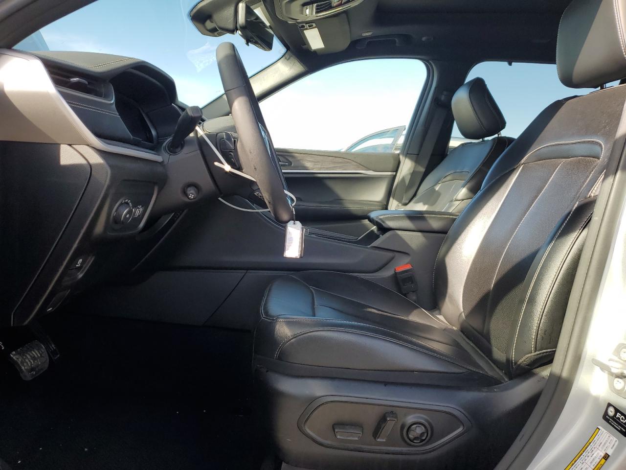 2024 Jeep Grand Cherokee L Limited VIN: 1C4RJKBG4R8603736 Lot: 84771055