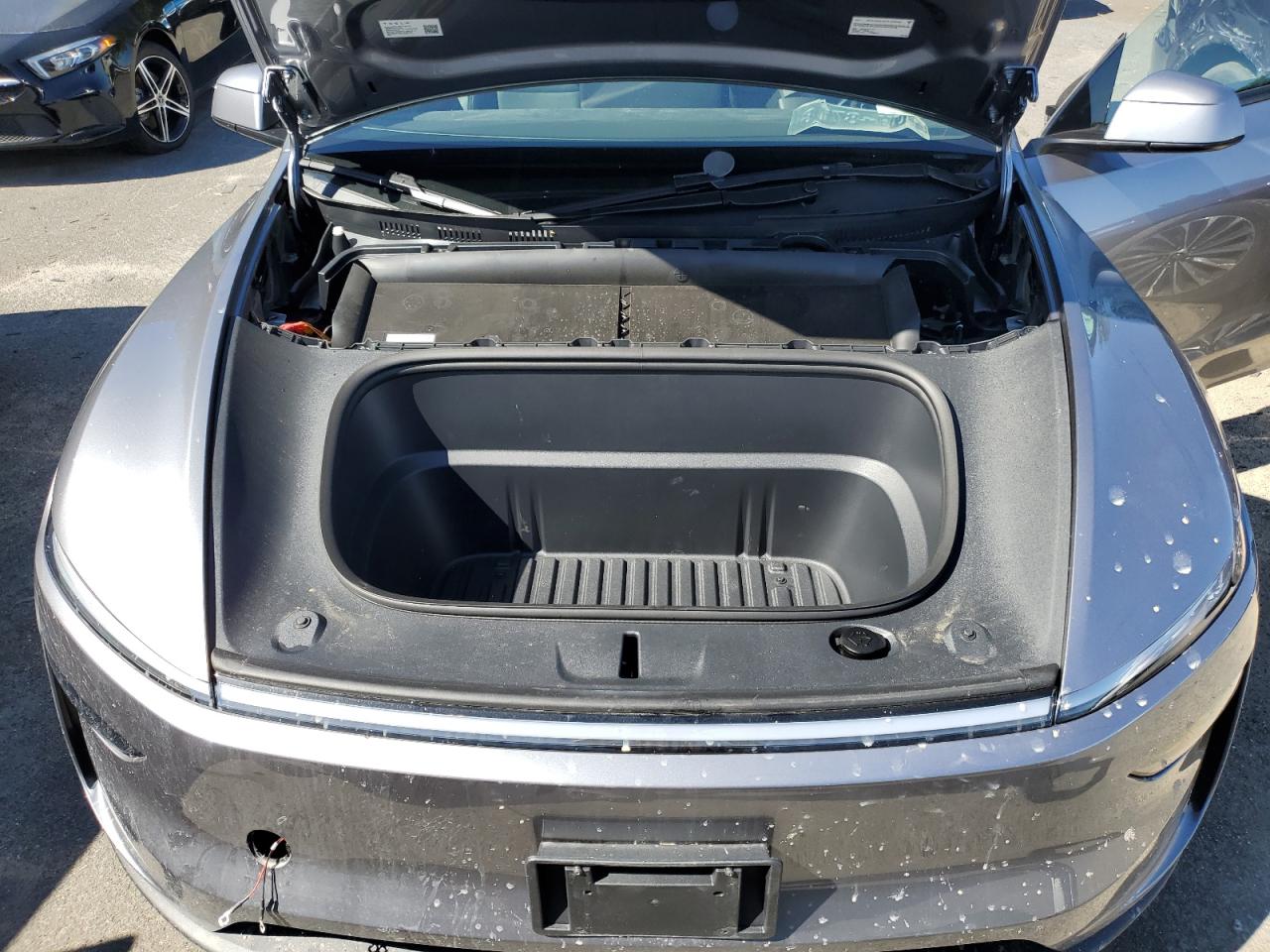 2026 Tesla Model Y VIN: 7SAYGDEE6TF326131 Lot: 71274055