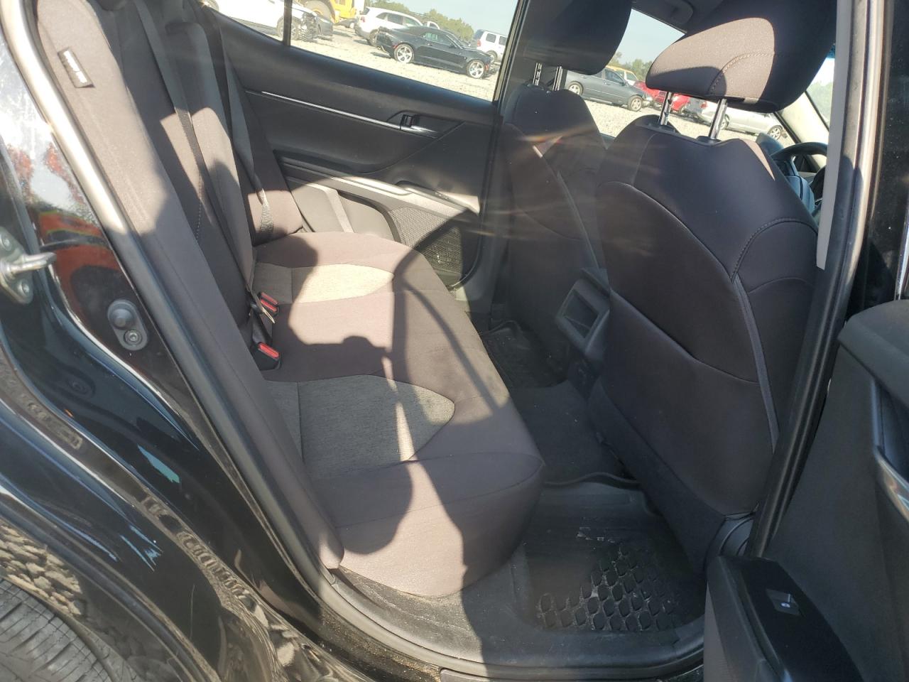 2019 Toyota Camry L VIN: 4T1B11HK9KU850394 Lot: 83854555