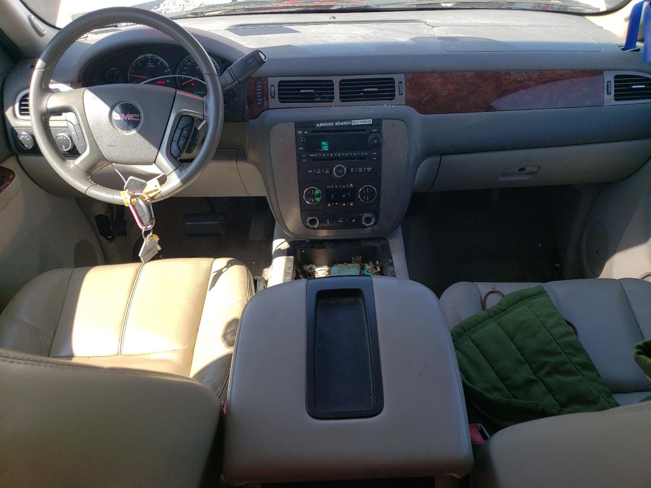 2011 GMC Yukon Xl K1500 Slt VIN: 1GKS2KE33BR123179 Lot: 63833005