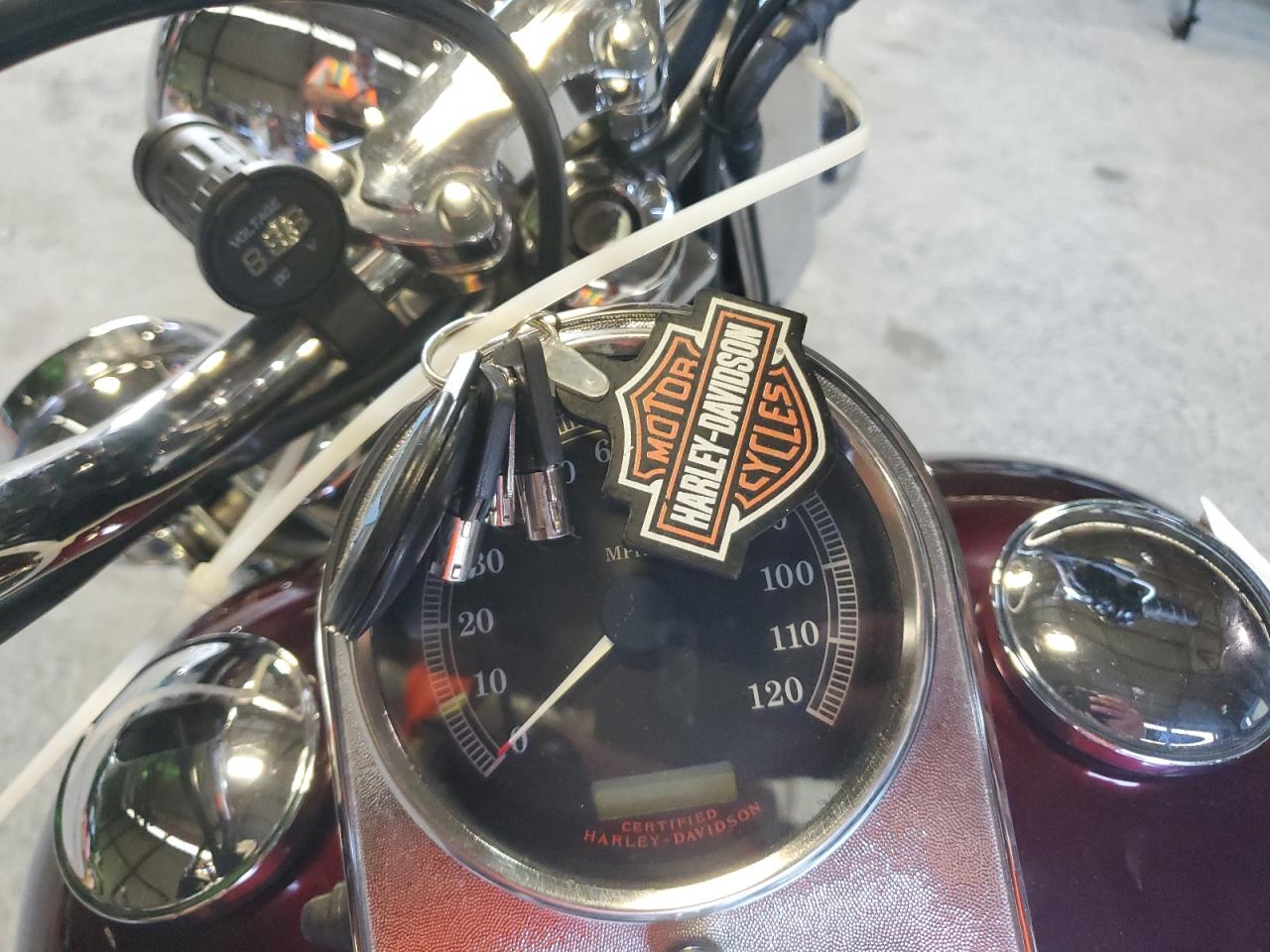 2005 Harley-Davidson Flstci VIN: 1HD1BWB1X5Y096783 Lot: 92928025