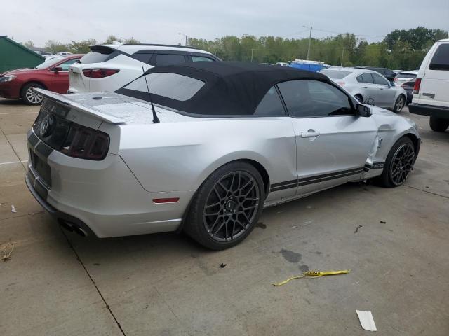 Cabriolets FORD MUSTANG 2013 Srebrny