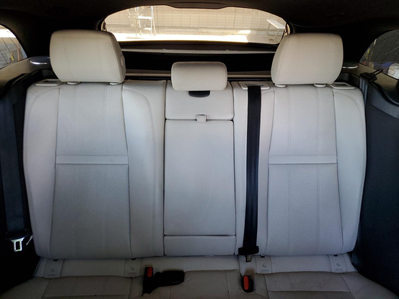 2020 Land Rover Range Rover Velar R-Dynamic S VIN: SALYK2FV3LA239898 Lot: 70890975