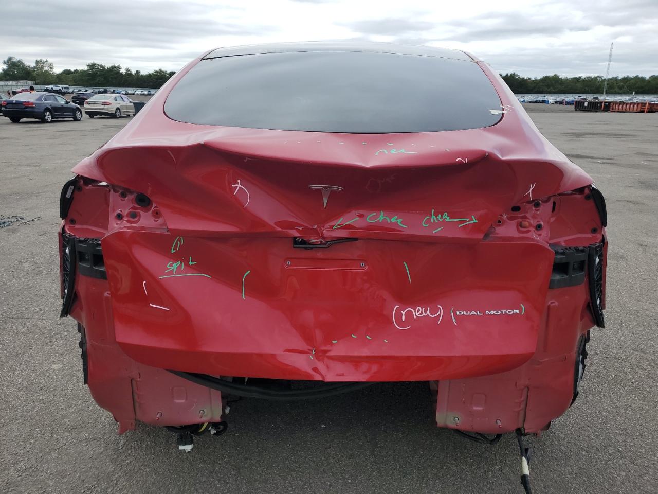 2020 Tesla Model Y VIN: 5YJYGDEE3LF045935 Lot: 71197885