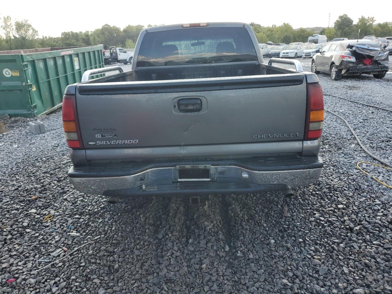 2000 Chevrolet Silverado C1500 VIN: 1GCEC19TXYZ134487 Lot: 71546575
