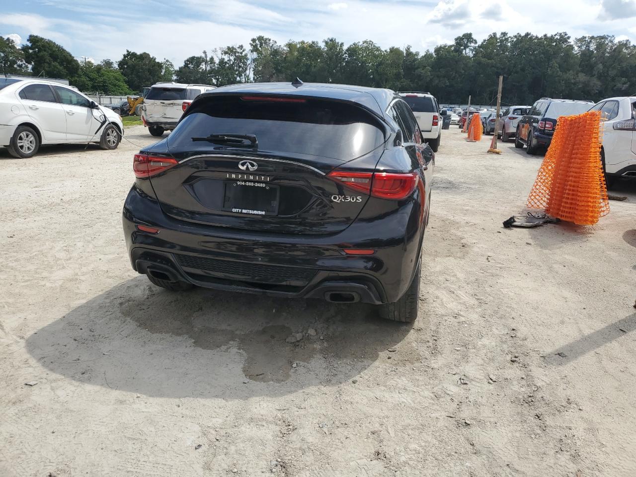2018 Infiniti Qx30 Base VIN: SJKCH5CPXJA043264 Lot: 81151105