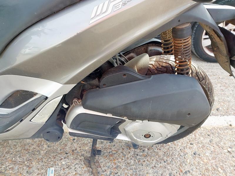 2011 PIAGGIO MP3 300 YOURBAN LT 