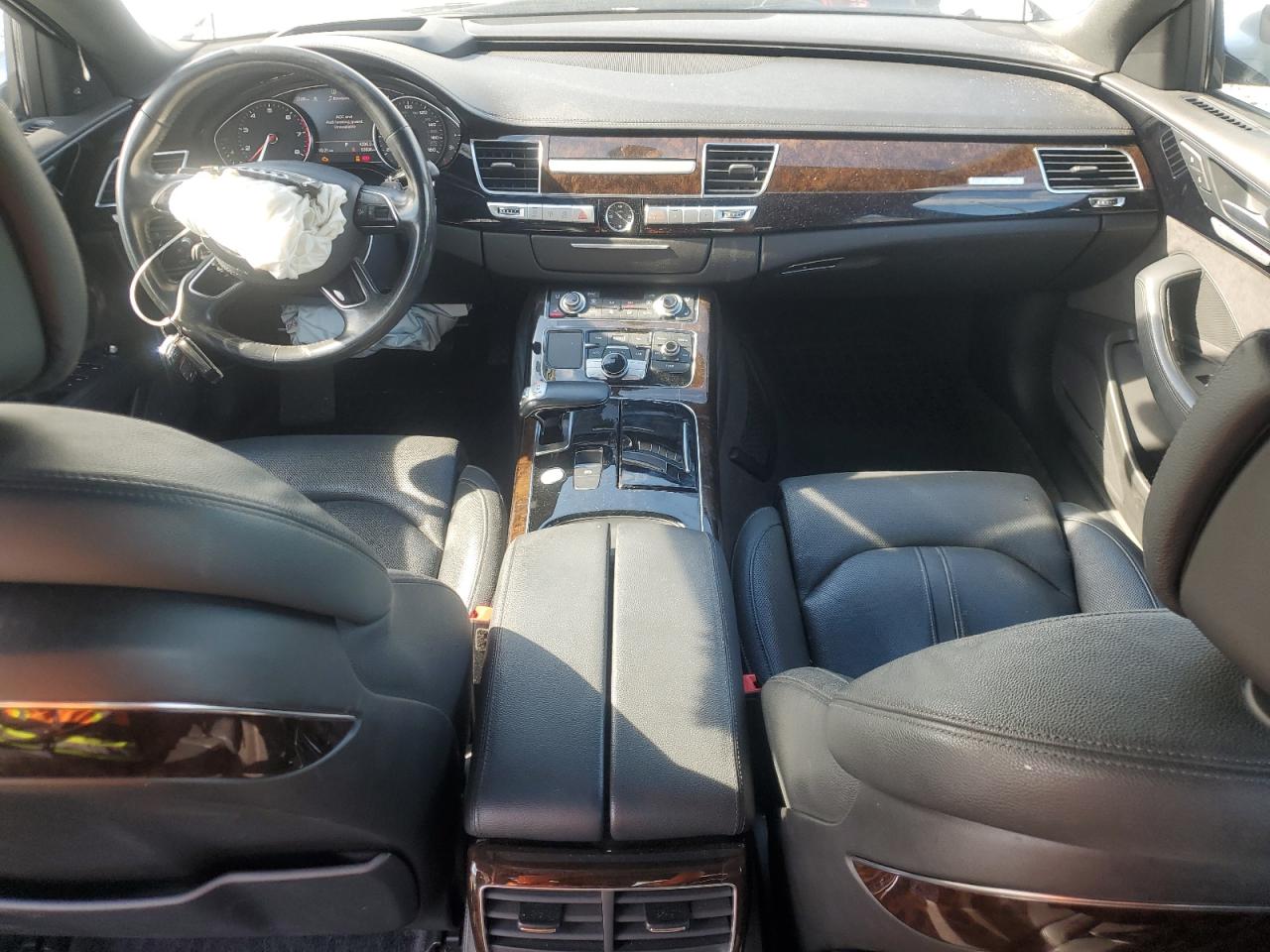 2017 Audi A8 L Quattro VIN: WAU44AFD1HN015558 Lot: 82053435