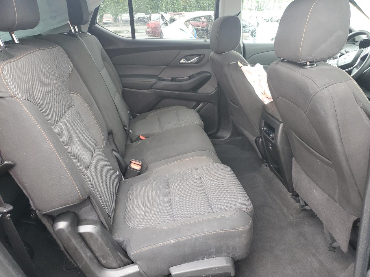 2018 Chevrolet Traverse Ls VIN: 1GNERFKW3JJ241991 Lot: 80624535