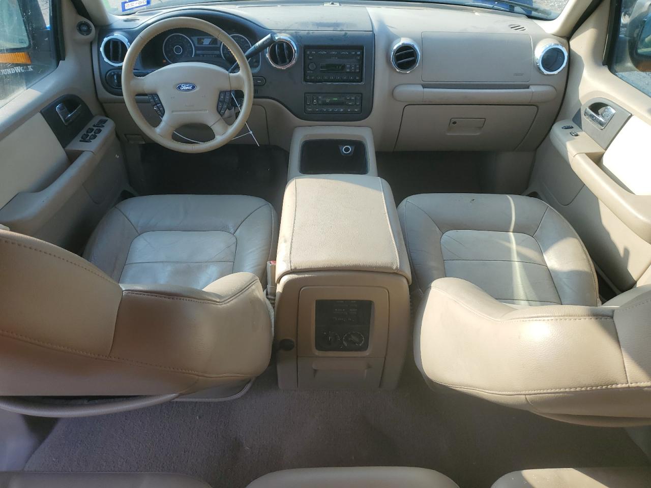 2005 Ford Expedition Eddie Bauer VIN: 1FMFU17555LA35561 Lot: 70941845