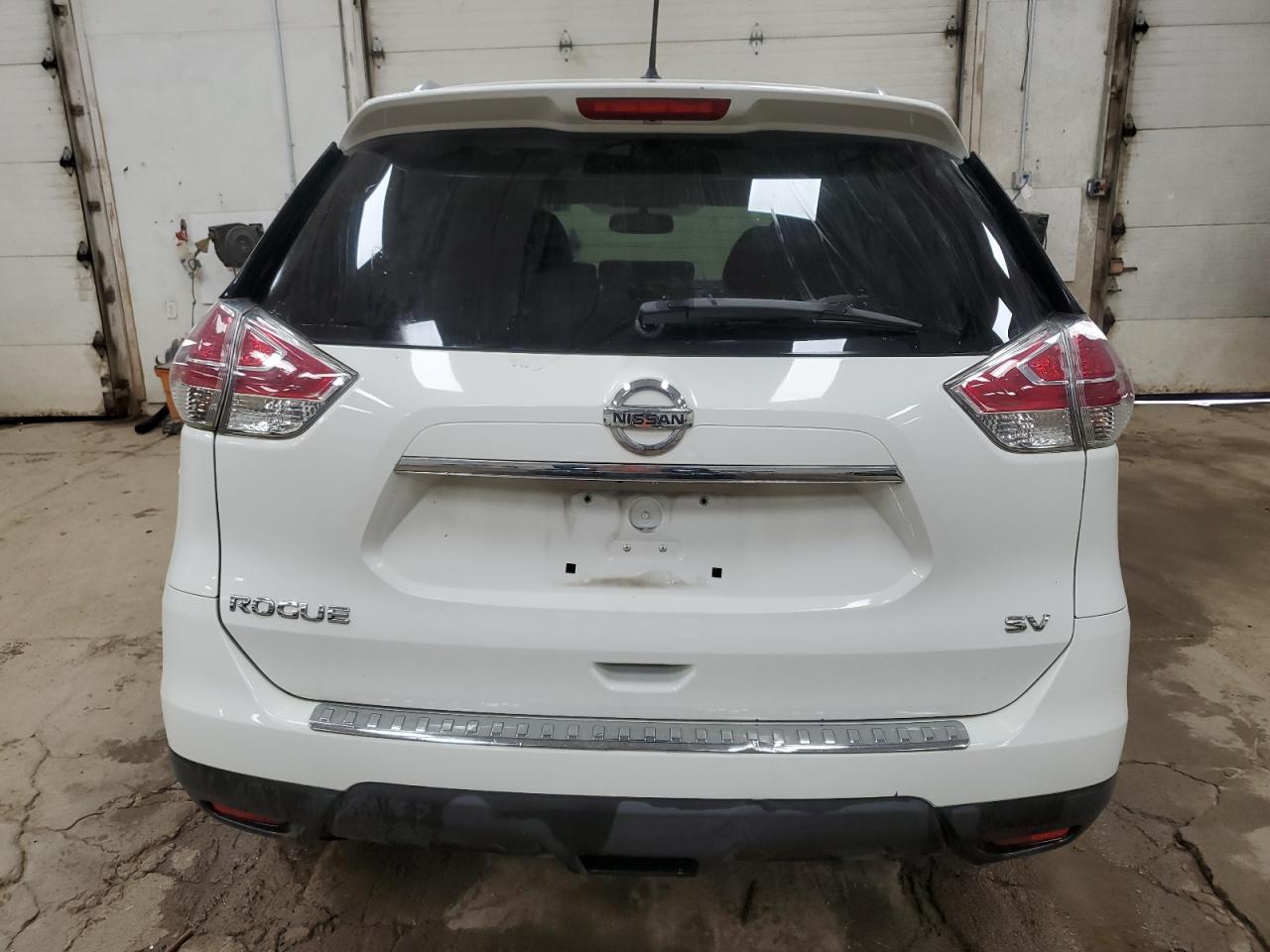 2015 Nissan Rogue S VIN: 5N1AT2MT1FC889132 Lot: 81407225