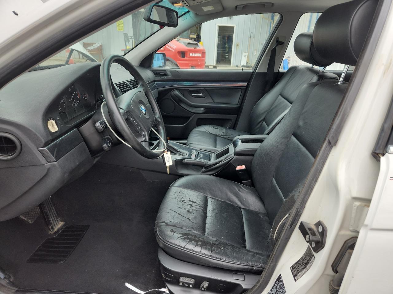 1998 BMW 528 I Automatic VIN: WBADD6320WGT90083 Lot: 82078565