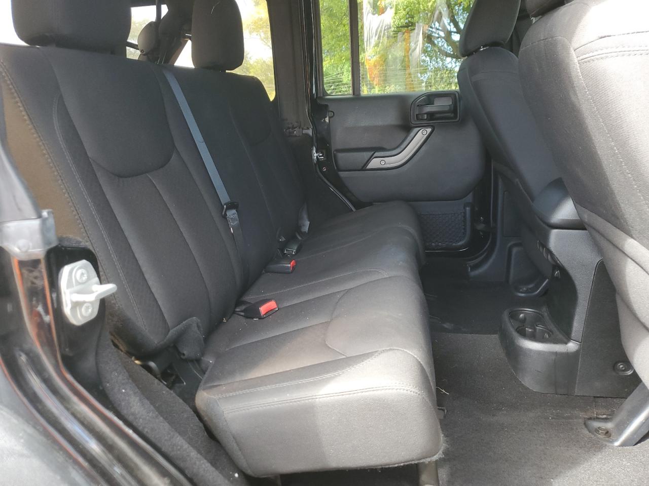 2016 Jeep Wrangler Unlimited Sport VIN: 1C4BJWDG0GL319259 Lot: 83782315