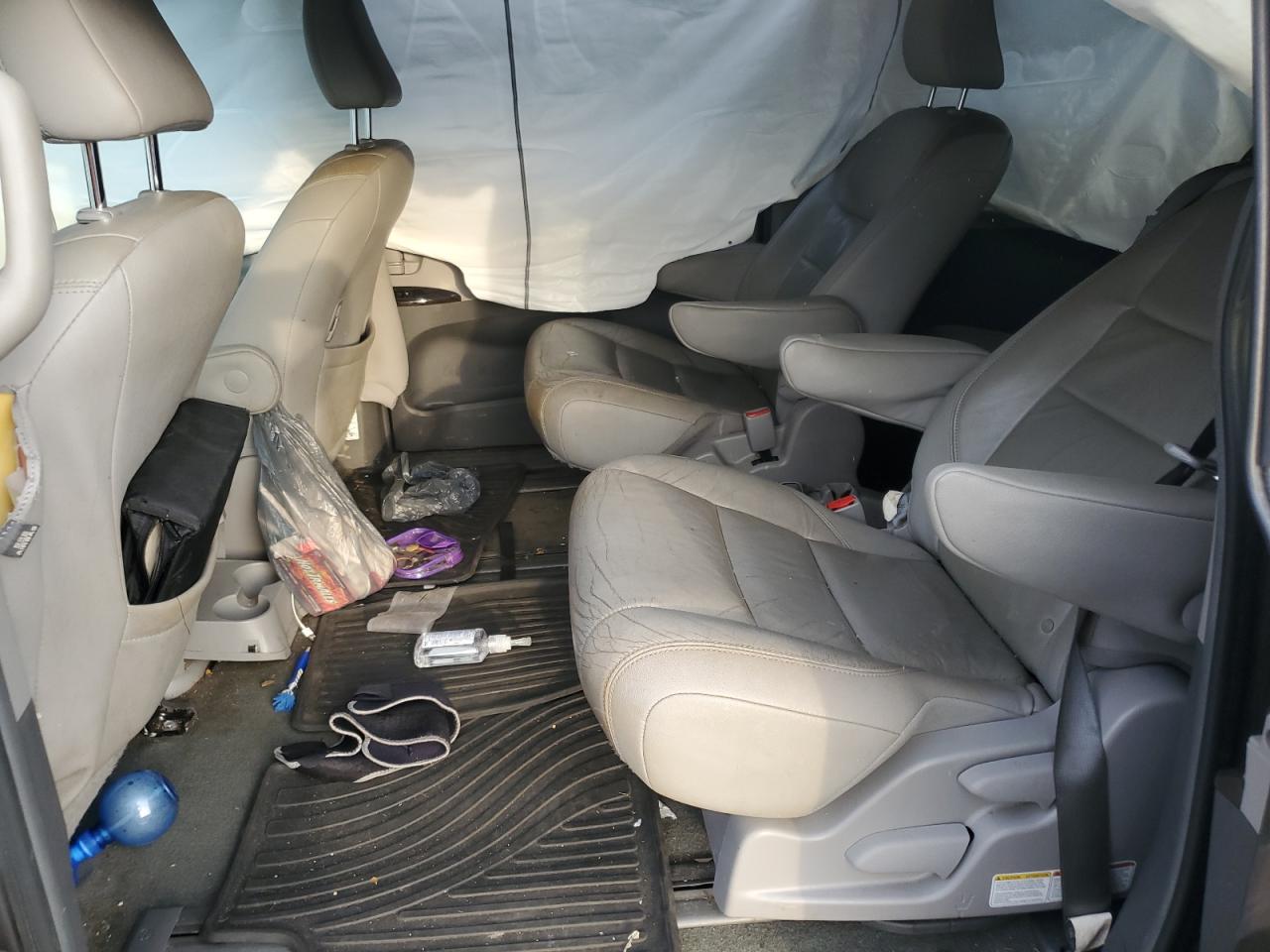 2016 Toyota Sienna Xle VIN: 5TDYK3DC6GS705573 Lot: 81492355
