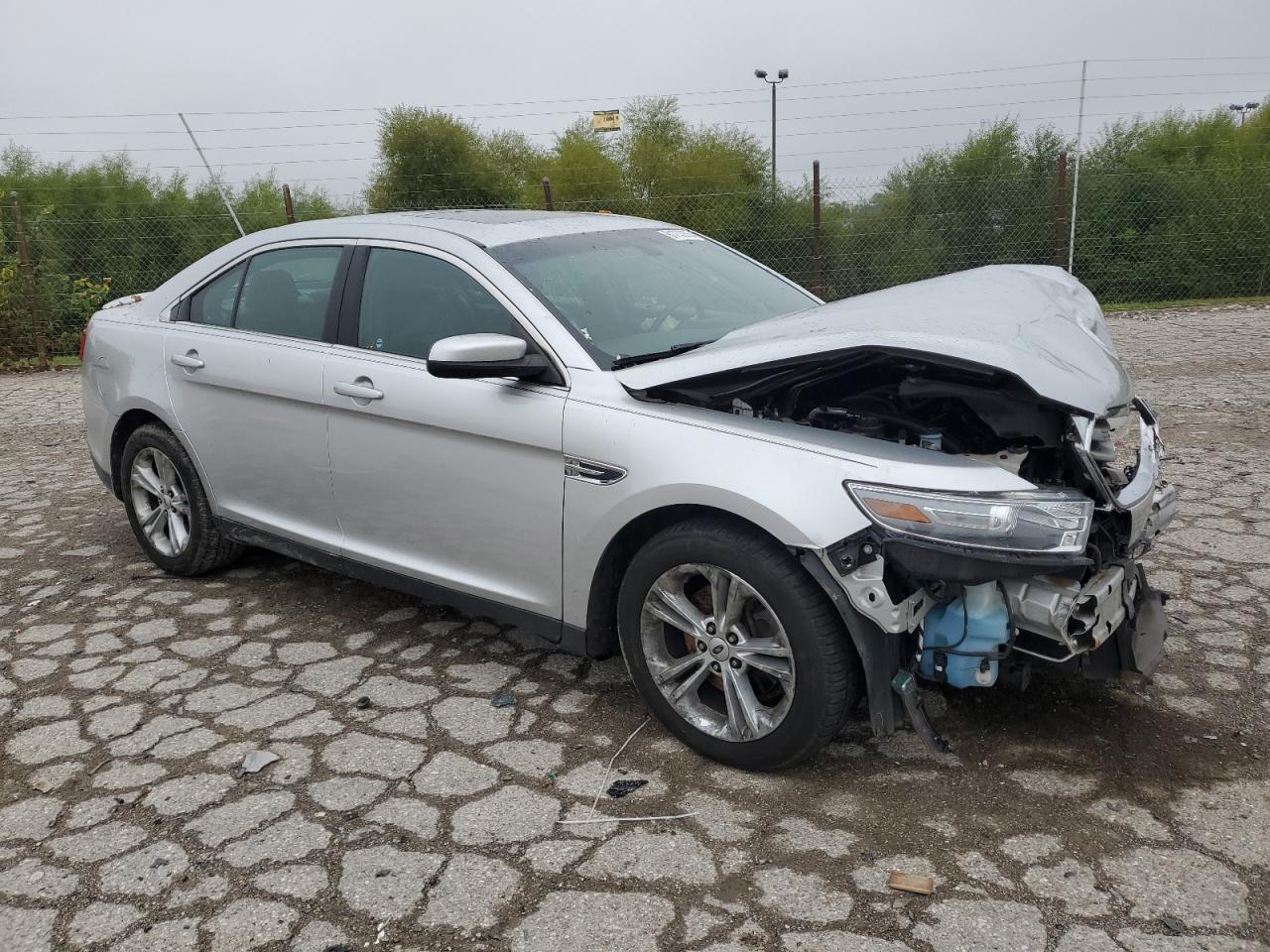 2013 Ford Taurus Sel VIN: 1FAHP2E81DG137945 Lot: 81733255
