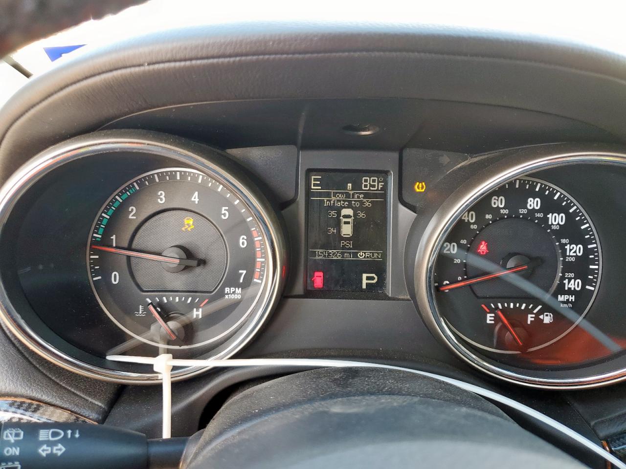 2013 Jeep Grand Cherokee Overland VIN: 1C4RJECT8DC526047 Lot: 81752915