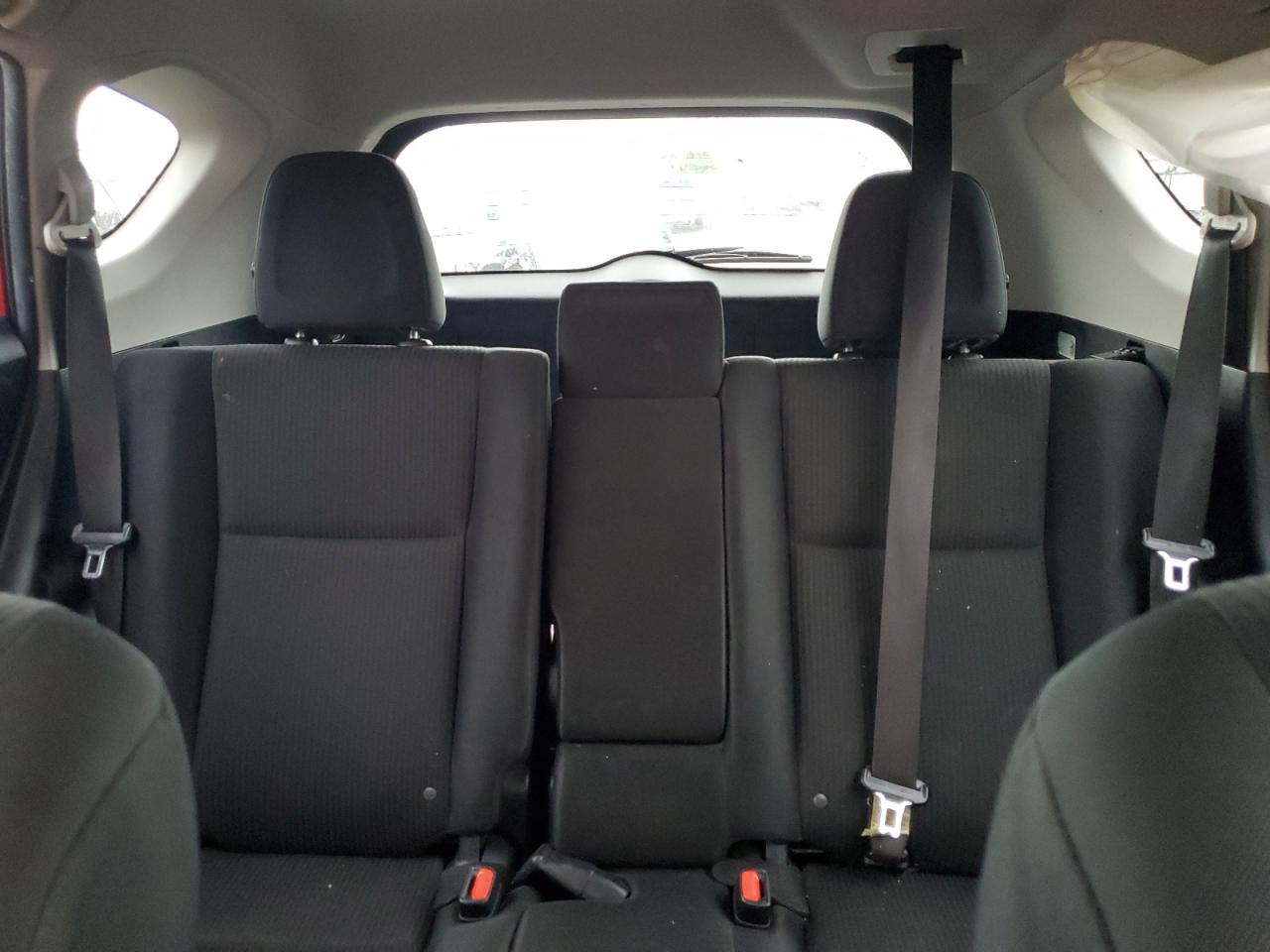 2017 Toyota Rav4 Le VIN: JTMBFREV0HJ133833 Lot: 83787145