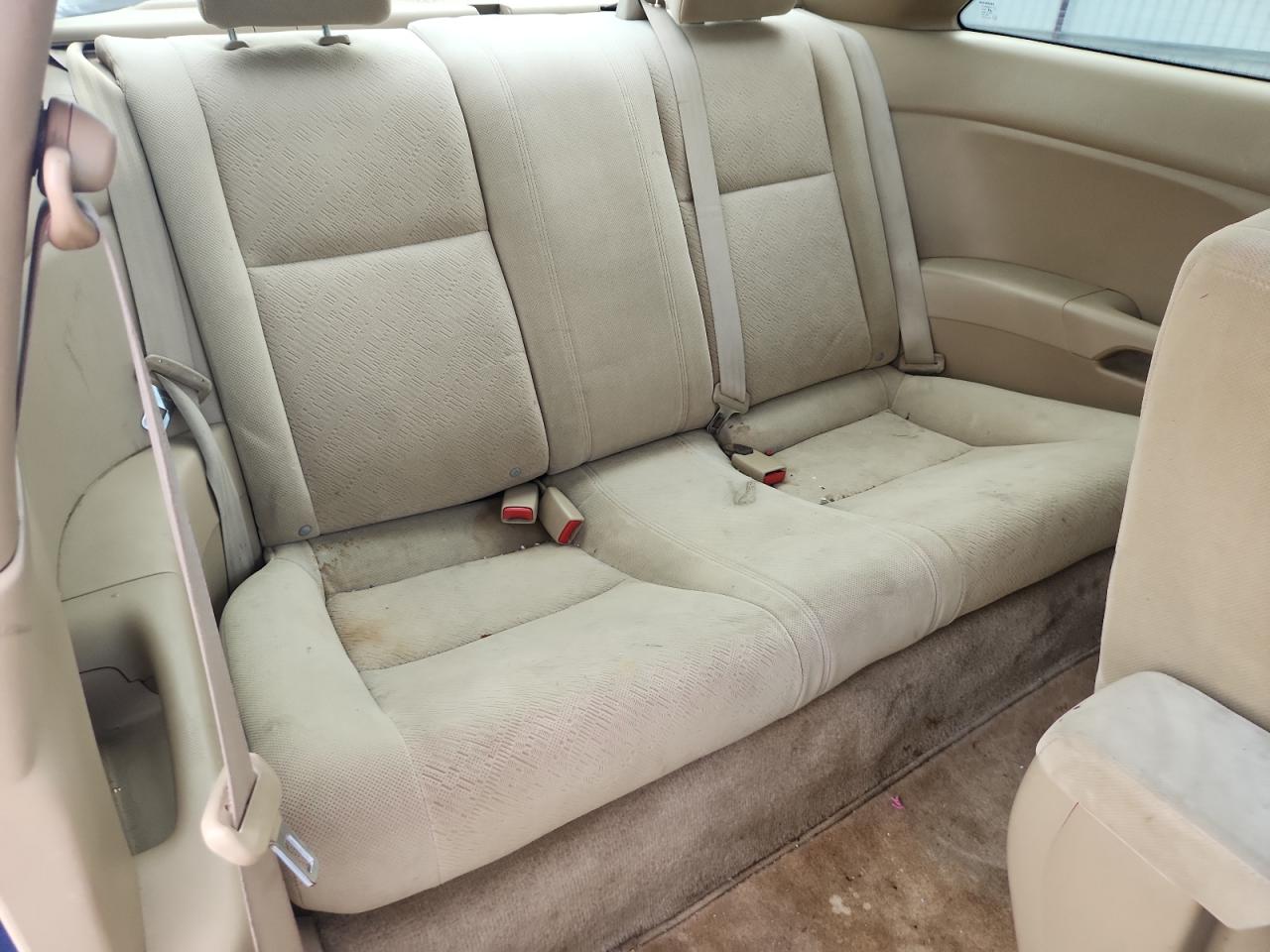 2004 Honda Civic Lx VIN: 1HGEM22524L074279 Lot: 81586185