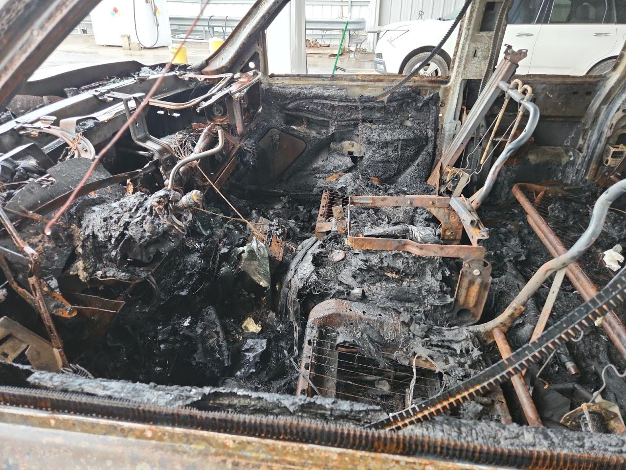 2004 Chevrolet Silverado K2500 Heavy Duty VIN: 1GCHK29224E316022 Lot: 81652935